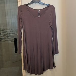 NWT dress DEARCASE LARGE